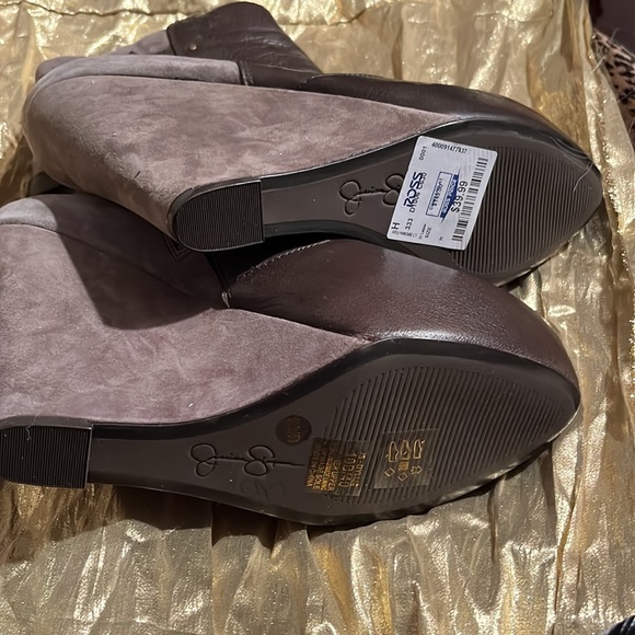 Leather and suede boots - Picture 6 of 9